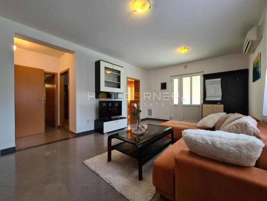 Ferienwohnung Apartman Nada Ližnjan Exterior foto